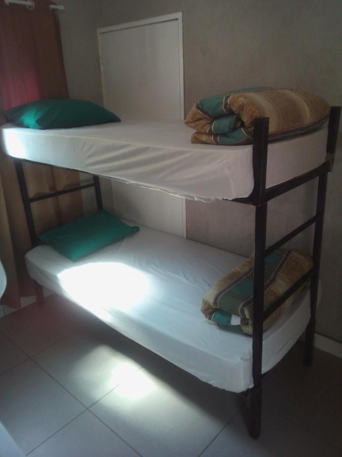 Accoustix Backpackers Hostel Йоханнесбург Экстерьер фото
