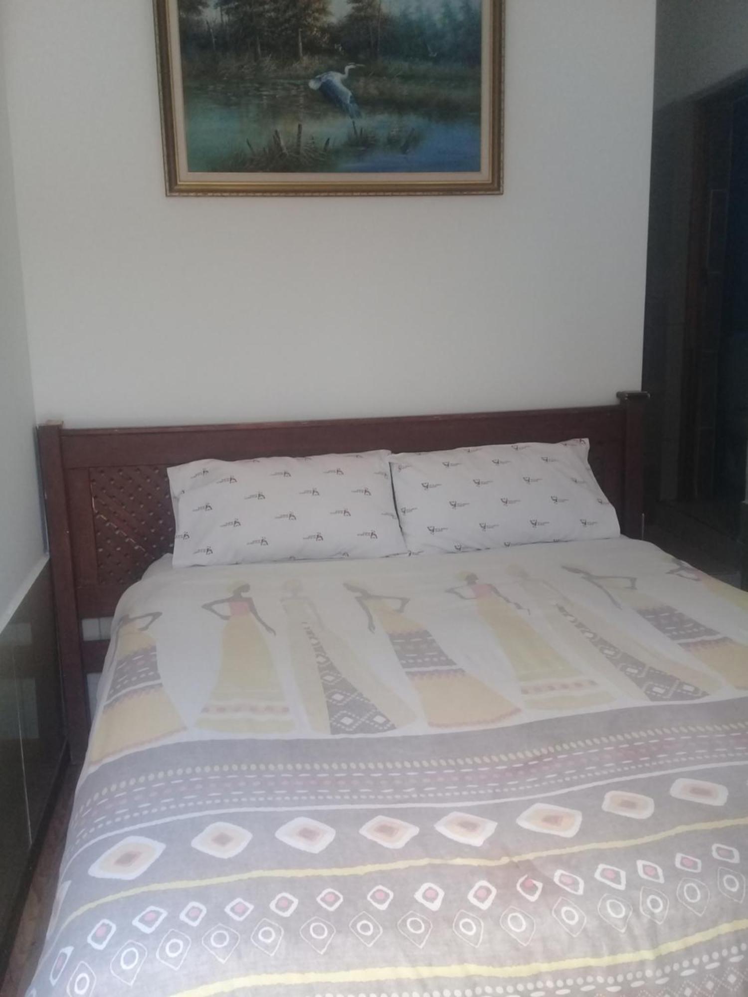 Accoustix Backpackers Hostel Йоханнесбург Экстерьер фото