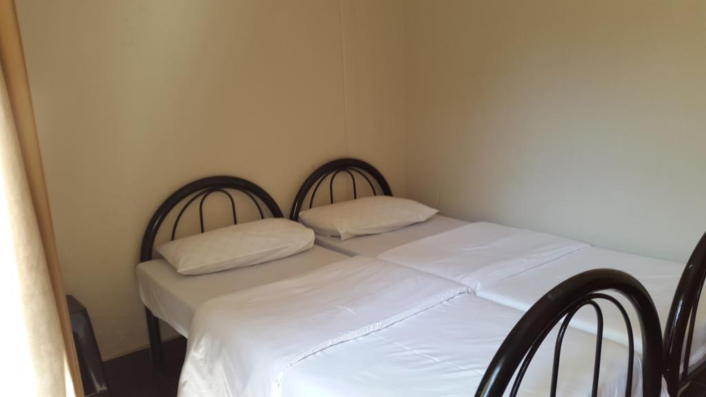 Accoustix Backpackers Hostel Йоханнесбург Экстерьер фото
