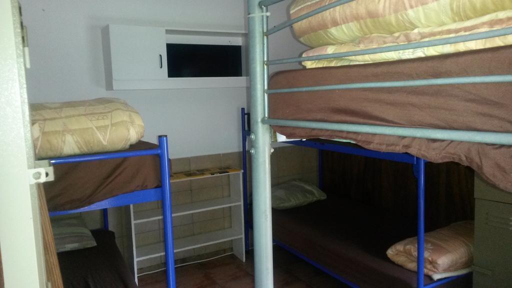 Accoustix Backpackers Hostel Йоханнесбург Экстерьер фото